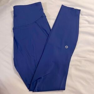 Like New! Lululemon Blue Leggings size 4